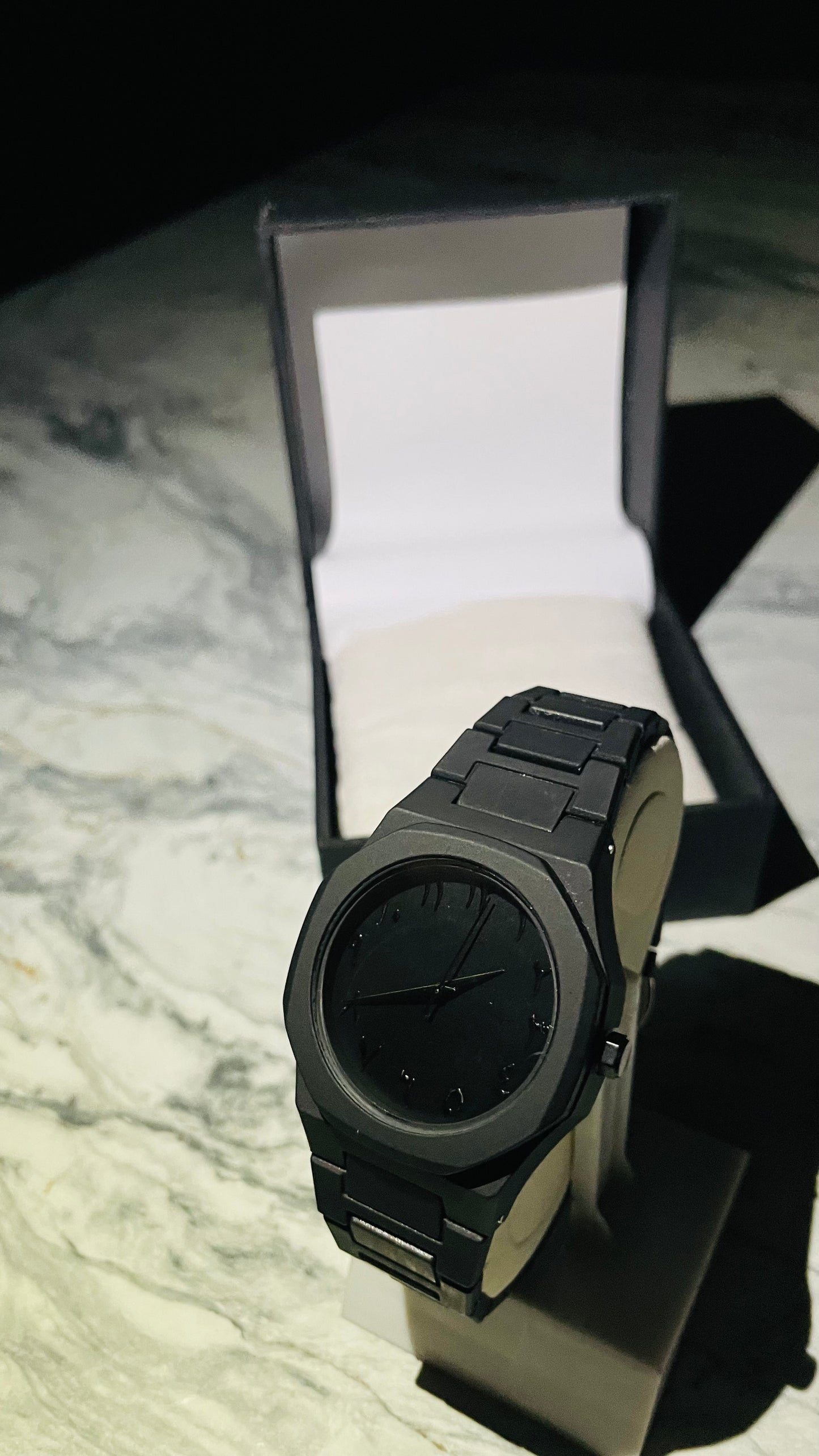 Aura watch